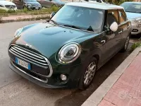 Usata Mini Cooper D 116 CV (85 kW) 2017 Verde Utilitaria