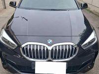 Usata BMW 118 M Sport 140 CV (102 kW) 2020 Nero Utilitaria