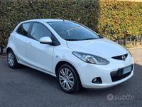 Usata Mazda 2 75 CV (55 kW) 2009 Bianco Utilitaria
