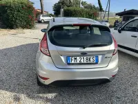 Usata Ford Fiesta 95 CV (69 kW) 2017 Argento Utilitaria