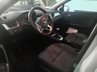 Usata Renault Captur RS Line 101 CV (74 kW) 2021 Bianco SUV