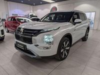 Nuova Mitsubishi Outlander P-HEV Intense 306 CV (225 kW) 2026 Bianco SUV