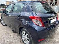 Usata Toyota Yaris 70 CV (51 kW) 2014 Utilitaria
