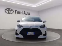 Usata Toyota Yaris Hybrid Active 116 CV (85 kW) 2025 Super white Berlina