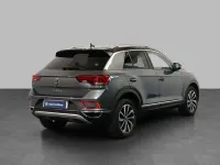 Usata VW T-Roc Style 110 CV (80 kW) 2023 Indium grey metallizzato nero SUV