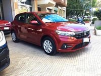 Usata Dacia Sandero Comfort 101 CV (74 kW) 2022 Rosso Berlina