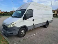 Usata Iveco Daily 145 CV (106 kW) 2012 Bianco Furgone