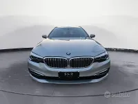 Usata BMW 520 Luxury Line 190 CV (139 kW) 2019 Grigio Station wagon