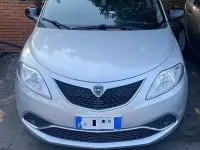 Usata Lancia Ypsilon Platinum 95 CV (69 kW) 2016 Grigio Utilitaria
