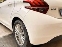 Usata Peugeot 208 Style 82 CV (60 kW) 2019 Utilitaria