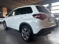 Usata Suzuki Vitara Cool 129 CV (94 kW) 2023 Bianco SUV