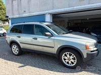Usata Volvo XC90 210 CV (154 kW) 2004 Grigio SUV