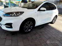 Usata Ford Kuga 120 CV (88 kW) 2020 SUV
