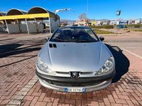 Usata Peugeot 206 CC 110 CV (80 kW) 2001 Grigio Cabrio