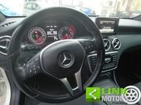 Usata Mercedes A180 Premium 108 CV (79 kW) 2013 Bianco Berlina