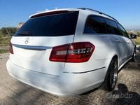Usata Mercedes E250 204 CV (150 kW) 2014 Bianco Station wagon