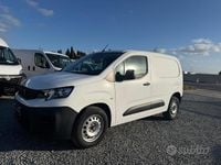Usata Peugeot Partner 100 CV (73 kW) 2022 Bianco Monovolume