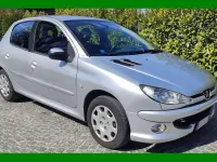 Usata Peugeot 206 75 CV (55 kW) 2008 Argento Berlina