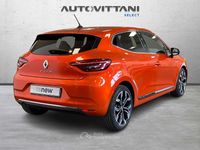 Usata Renault Clio V Bose Edition 131 CV (96 kW) 2020 Arancione Berlina