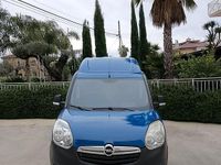 Occasion Fiat Doblò Emotion 120 ch (88 kW) 2013 Bleue Monospace