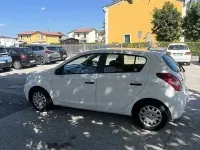 Usata Hyundai i20 85 CV (62 kW) 2012 Bianco Utilitaria