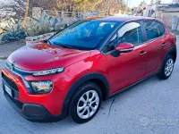 Usata Citroën C3 Feel 102 CV (75 kW) 2022 Rosso Utilitaria