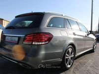 Usata Mercedes E200 Business 136 CV (100 kW) 2015 Argento Station wagon