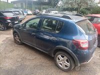 Usata Dacia Sandero Lauréate 90 CV (66 kW) 2016 Berlina