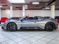 Usata Maserati MC20 630 CV (463 kW) 2024 Grigio mistero Cabrio