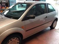 Usata Ford Fiesta 2004 Grigio Utilitaria