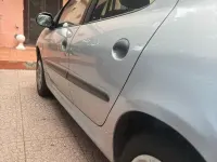 Usata Peugeot 206 70 CV (51 kW) 2002 Grigio Utilitaria