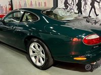 Usata Jaguar XK8 298 CV (219 kW) 2003 Verde Coupé