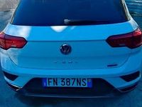 Usata VW T-Roc 150 CV (110 kW) 2017 Bianco SUV