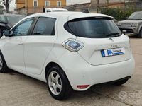 Begagnad Renault Zoe 42 kW (58 HK) 2015 Vit Halvkombi