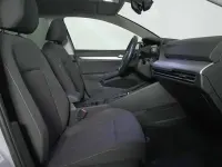 Usata VW Golf VIII Life 110 CV (80 kW) 2023 Grigio Utilitaria