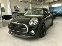 Begagnad Mini One D Hype 95 HK (69 kW) 2017 Svart Halvkombi