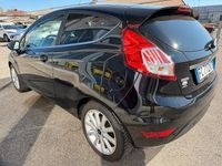 Usata Ford Fiesta Titanium 101 CV (74 kW) 2016 Nero Berlina