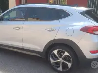 Usata Hyundai Tucson Xpossible 141 CV (103 kW) 2016 Grigio SUV