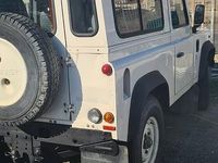 Usata Land Rover Defender 68 CV (50 kW) 2008 Bianco SUV