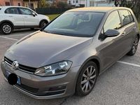 Usata VW Golf VII Highline 110 CV (80 kW) 2017 Grigio Berlina