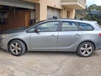 Usata Opel Astra 82 CV (60 kW) 2011 Station wagon