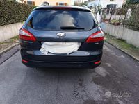 Usata Ford Mondeo Ghia 140 CV (102 kW) 2010 Grigio Station wagon