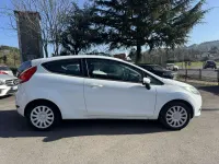 Usata Ford Fiesta 60 CV (44 kW) 2011 Bianco Berlina