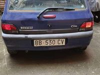 Usata Renault Clio II 58 CV (42 kW) 1998 Blu/azzurro Berlina