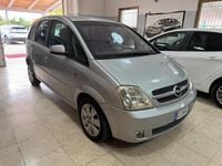 Usata Opel Meriva Cosmo 101 CV (74 kW) 2004 Argento Monovolume