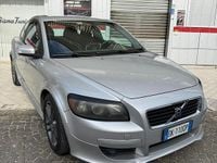 Usata Volvo C30 110 CV (80 kW) 2006 Grigio Utilitaria