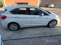Usata BMW 220 Active Tourer Luxury Line 190 CV (139 kW) 2018 Bianco Monovolume