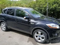 Usata Ford Kuga 163 CV (119 kW) 2011 Nero SUV