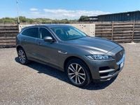 Usata Jaguar F-Pace Portfolio 180 CV (132 kW) 2019 Grigio SUV