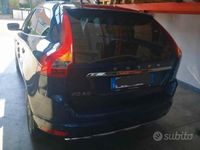Usata Volvo XC60 181 CV (133 kW) 2015 Blu SUV